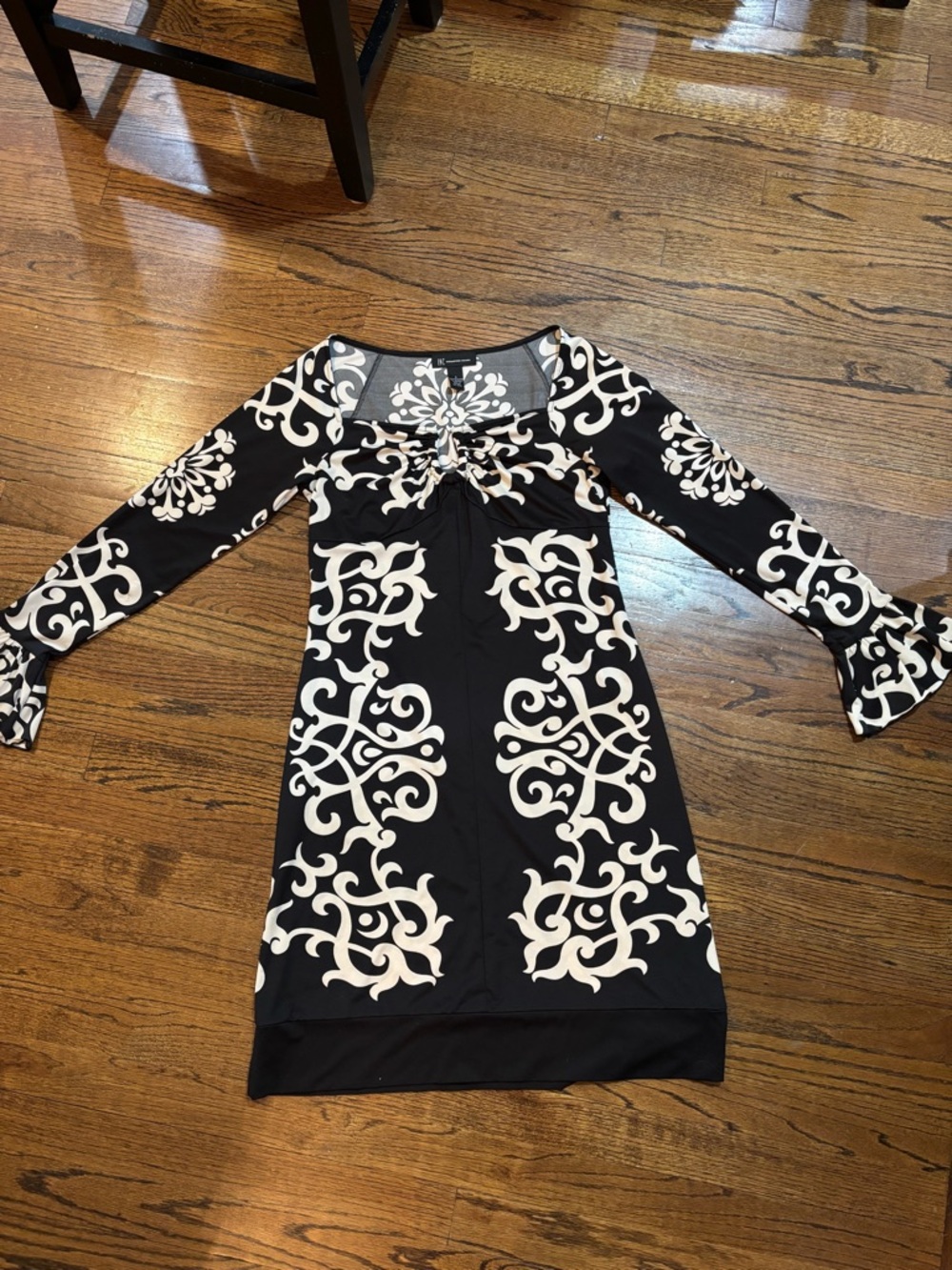INC International Concepts Black and White Long-Sleeve Patterned Dress
